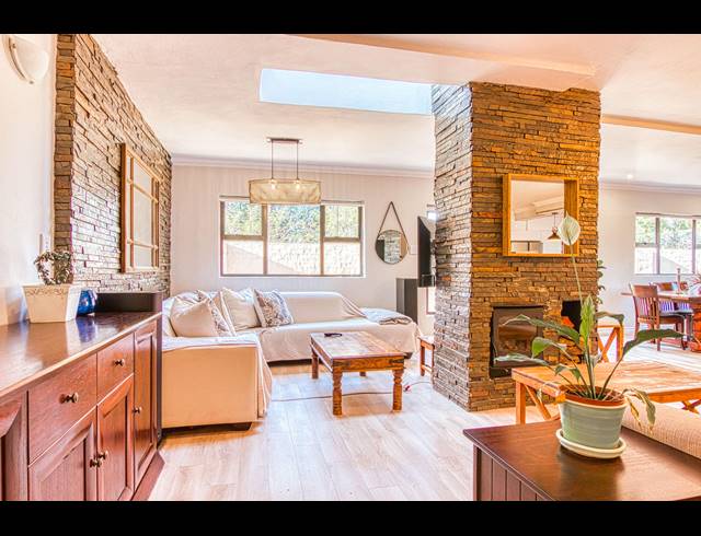 3 BEDROOM HOUSE FOR SALE IN BRYANSTON WEST